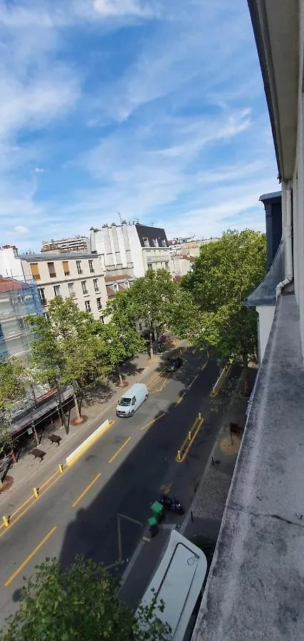 Hotel Des Pyrenees - Entre Bastille Et Nation Париж 2*,  Франция